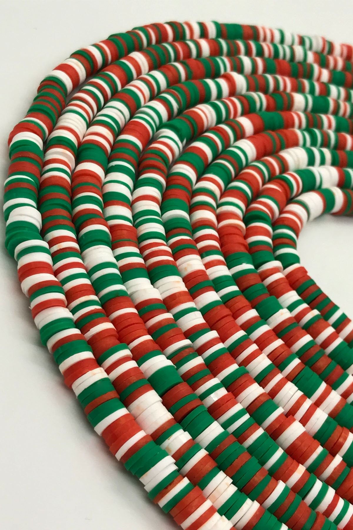 uniquehobby-5 Strings of 6mm Polymer Clay Strings of Fimo Dough Beads in Christmas Colors 1