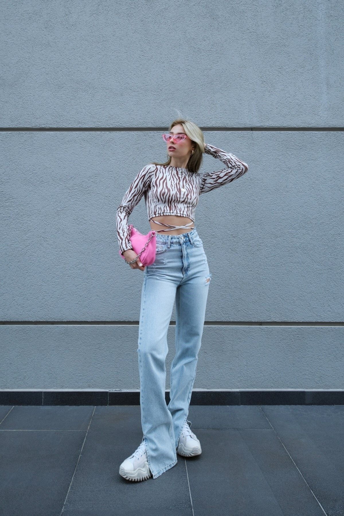 Coral Yırtmaçlı Jeans Mavi