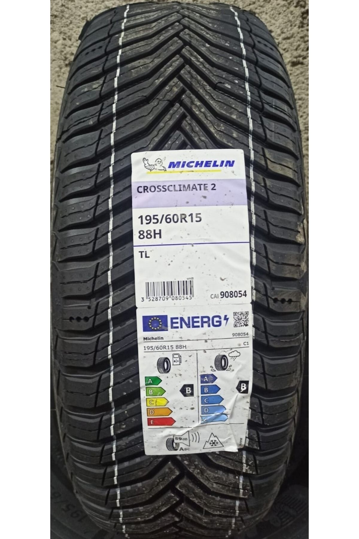 Michelin 195/60/15..