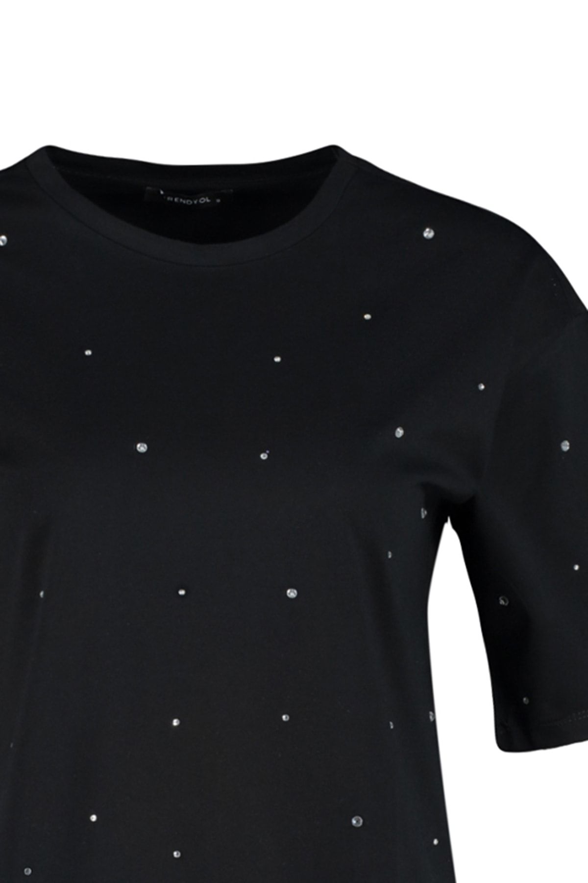 Trendyol Collection-Weit geschnittenes T-Shirt mit Rundhalsausschnitt und schwarzen Steindetails – TWOSS23TS00153 8