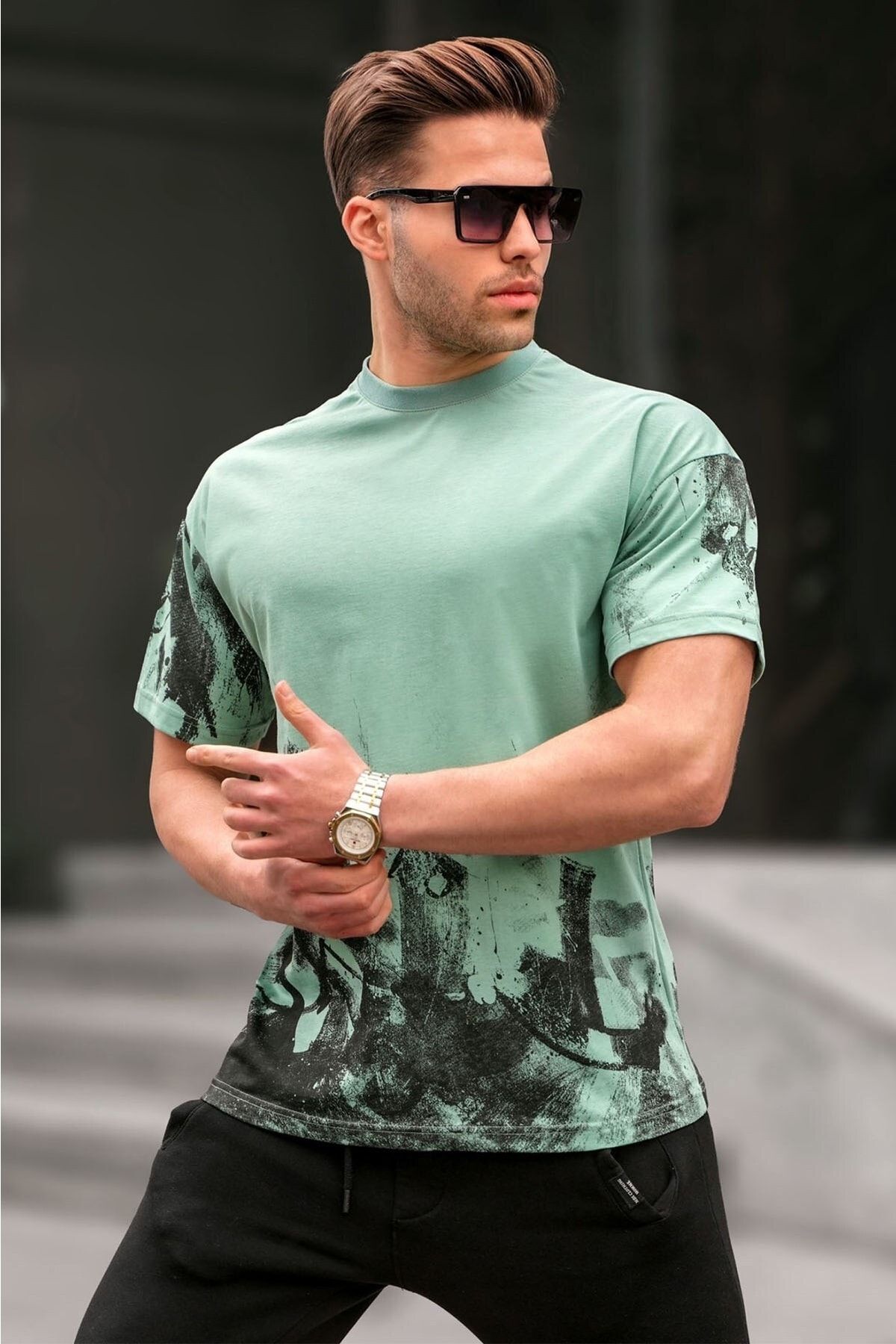 تی شرت یقه خدمه طرح چاپی آستین کوتاه مردانه مدمکست Madmext (ساخت ترکیه)