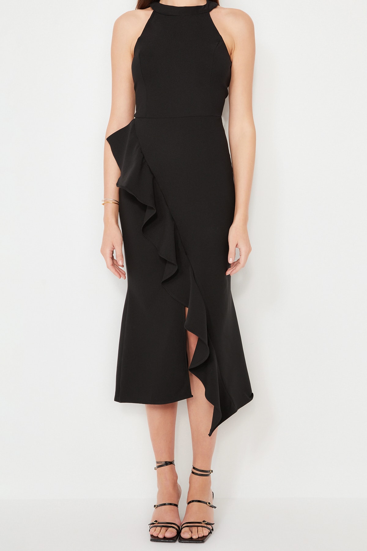 Trendyolmilla  Siyah Volanlı Dokuma Şık Abiye Gece Mezuniyet Elbisesi TPRAW19BB0144 - Görsel 9