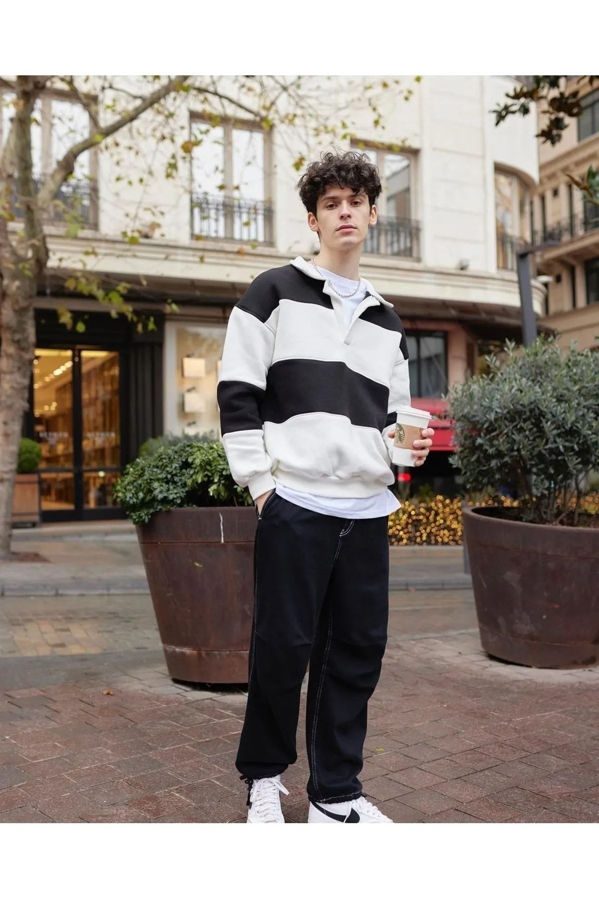 Black and white deals striped sweatshirt mens