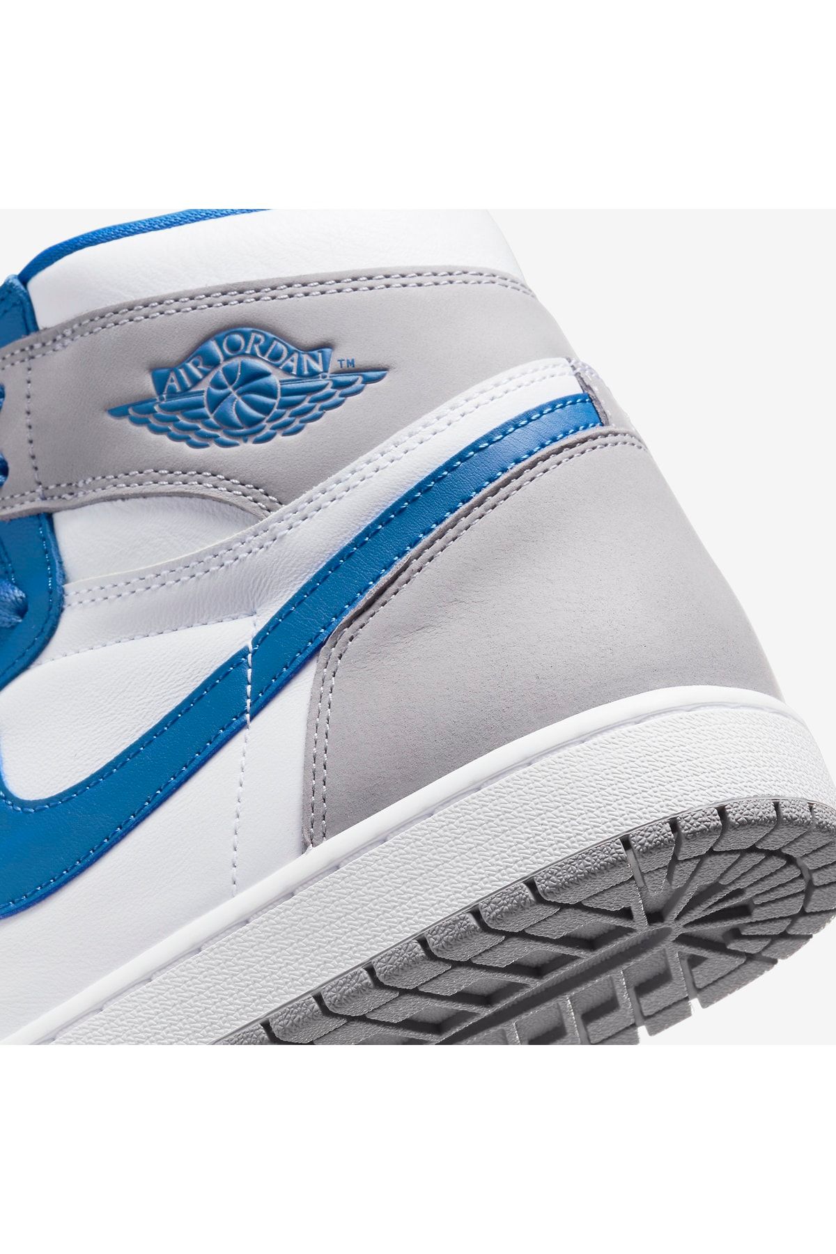 Jordan retro blue white hot sale