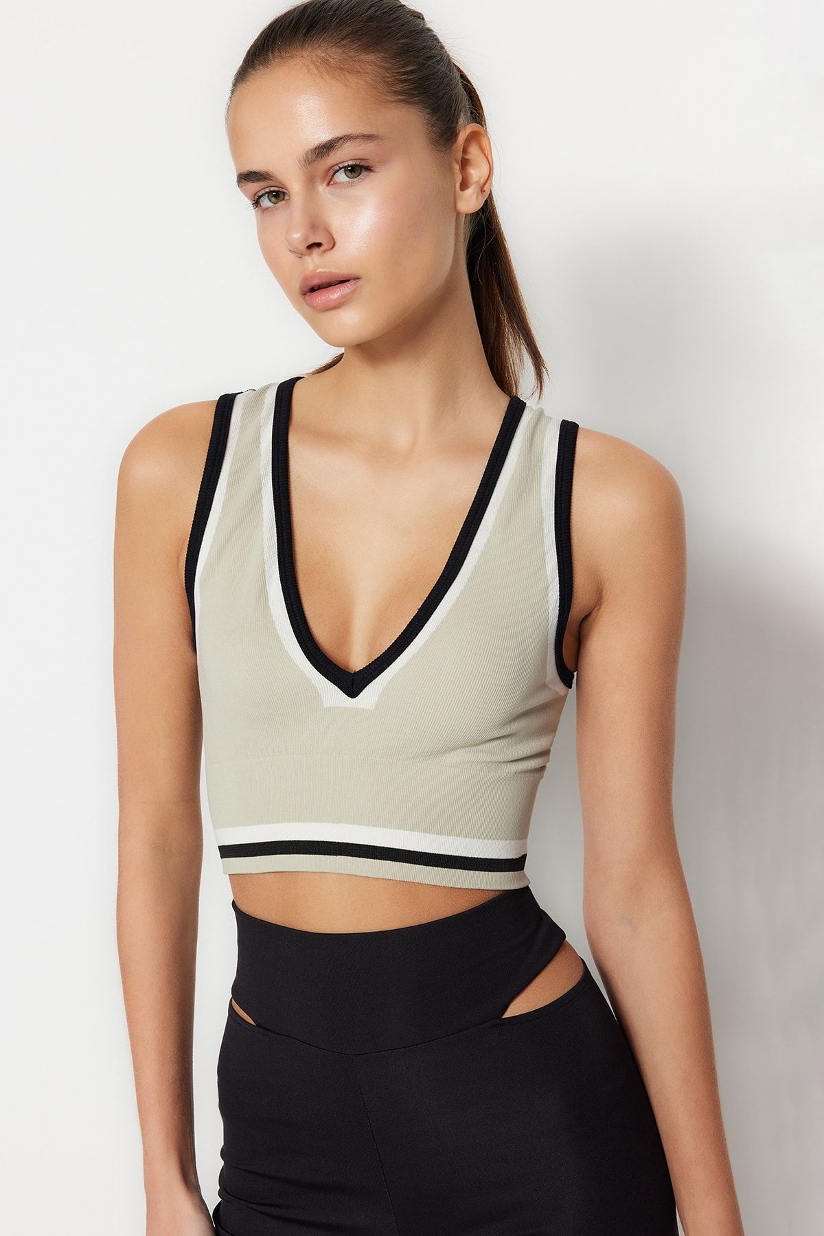 Trendyol Collection Bluse Beige Figurbetont