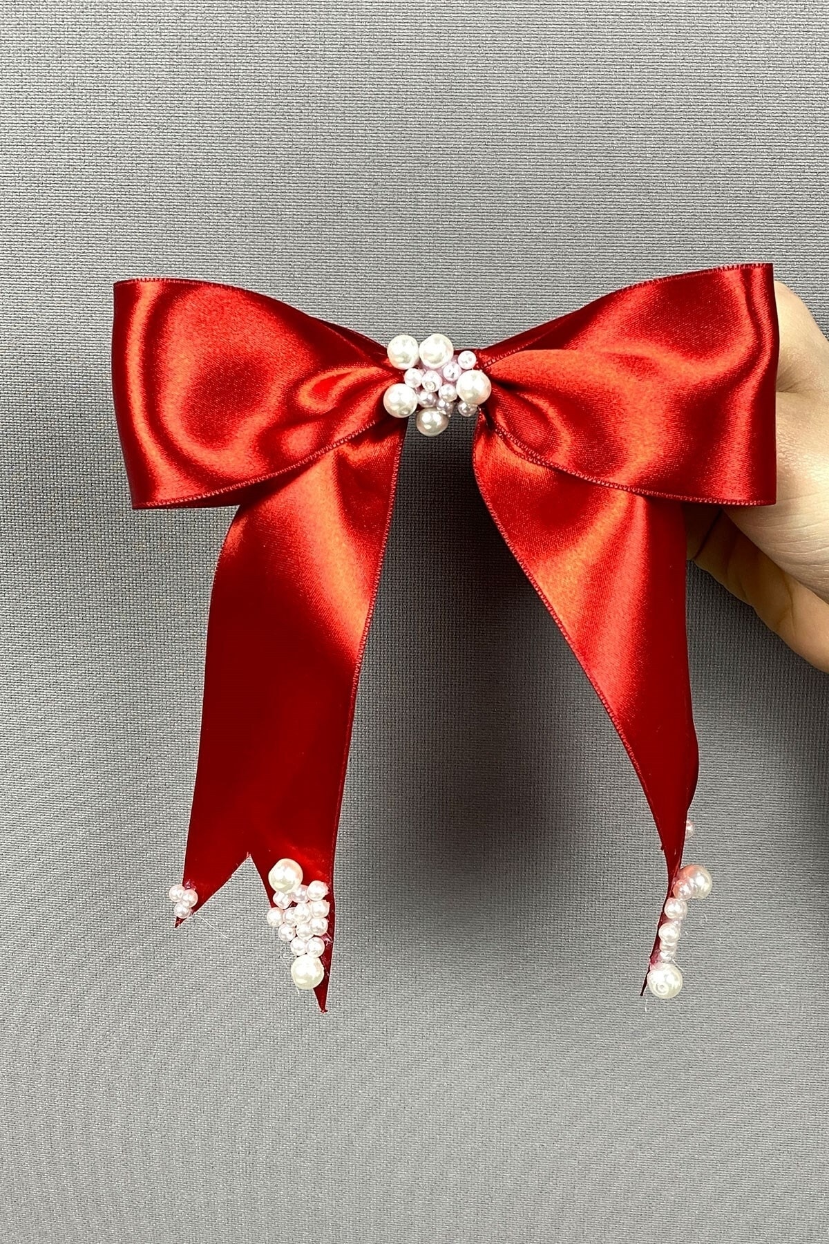 Types of Buckles Red Custom Design Pearl Hairpin with Stones – Buckle, Metal Buckle, Shiny Design – To