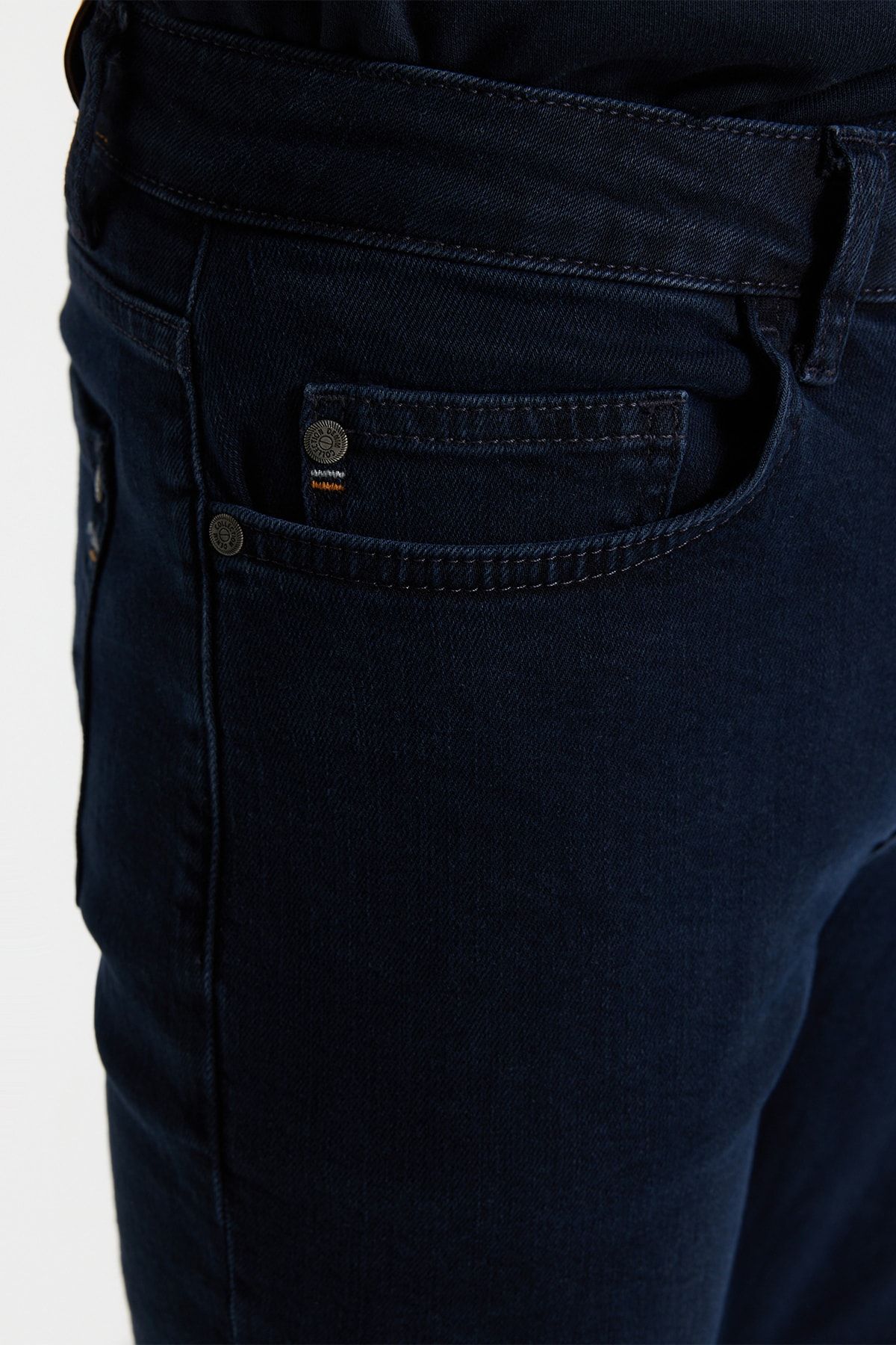 Trendyol Collection-Premium Dark Navy Skinny Fit Jeans – Stretch-Stoff TMNSS23JE00039 3