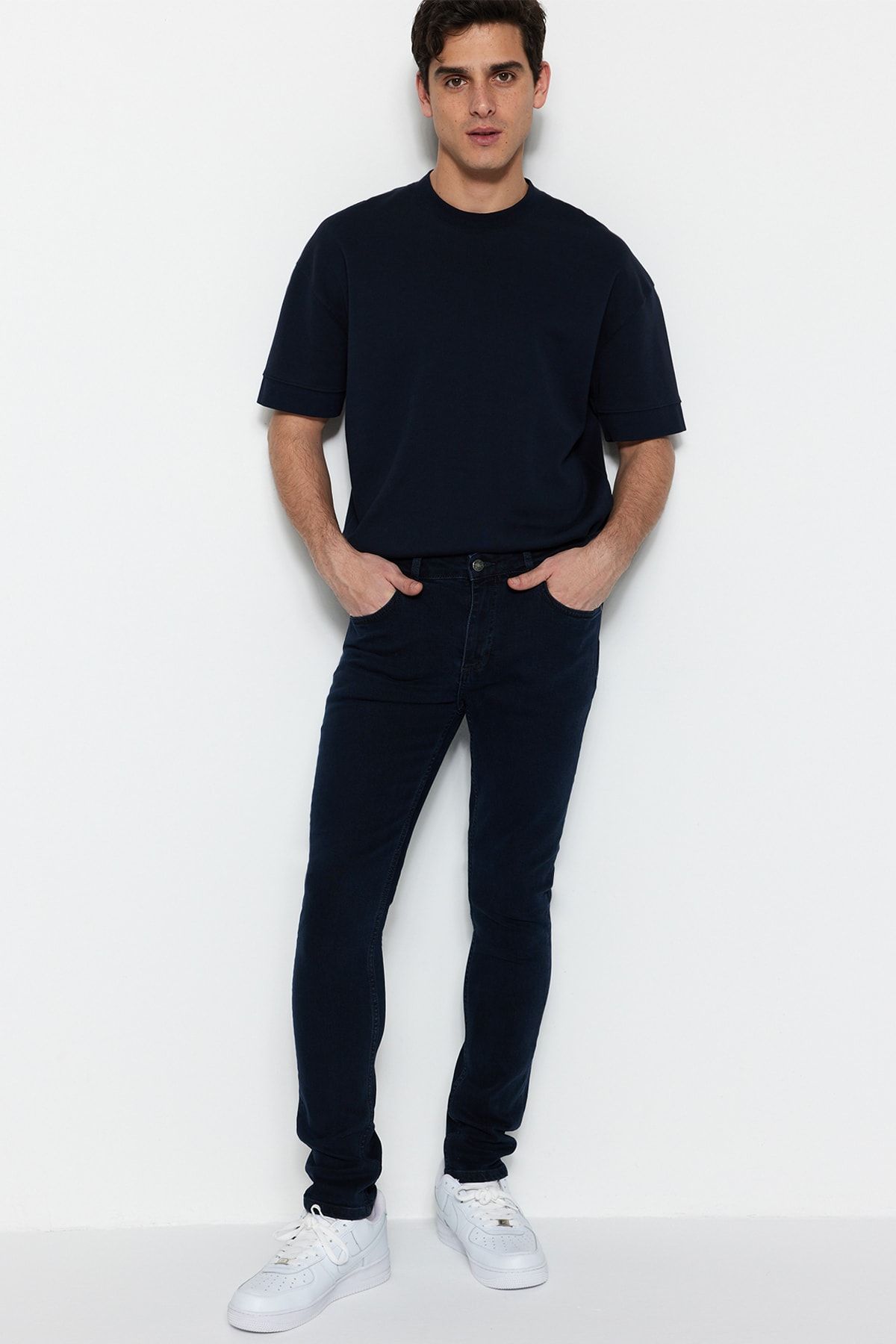 Trendyol Collection-Premium Dark Navy Skinny Fit Jeans – Stretch-Stoff TMNSS23JE00039 6