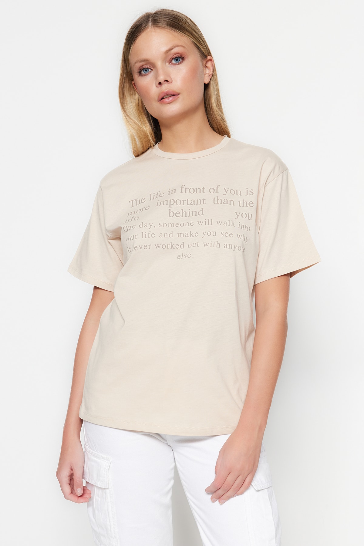 Trendyol Collection T-Shirt Beige Boyfriend