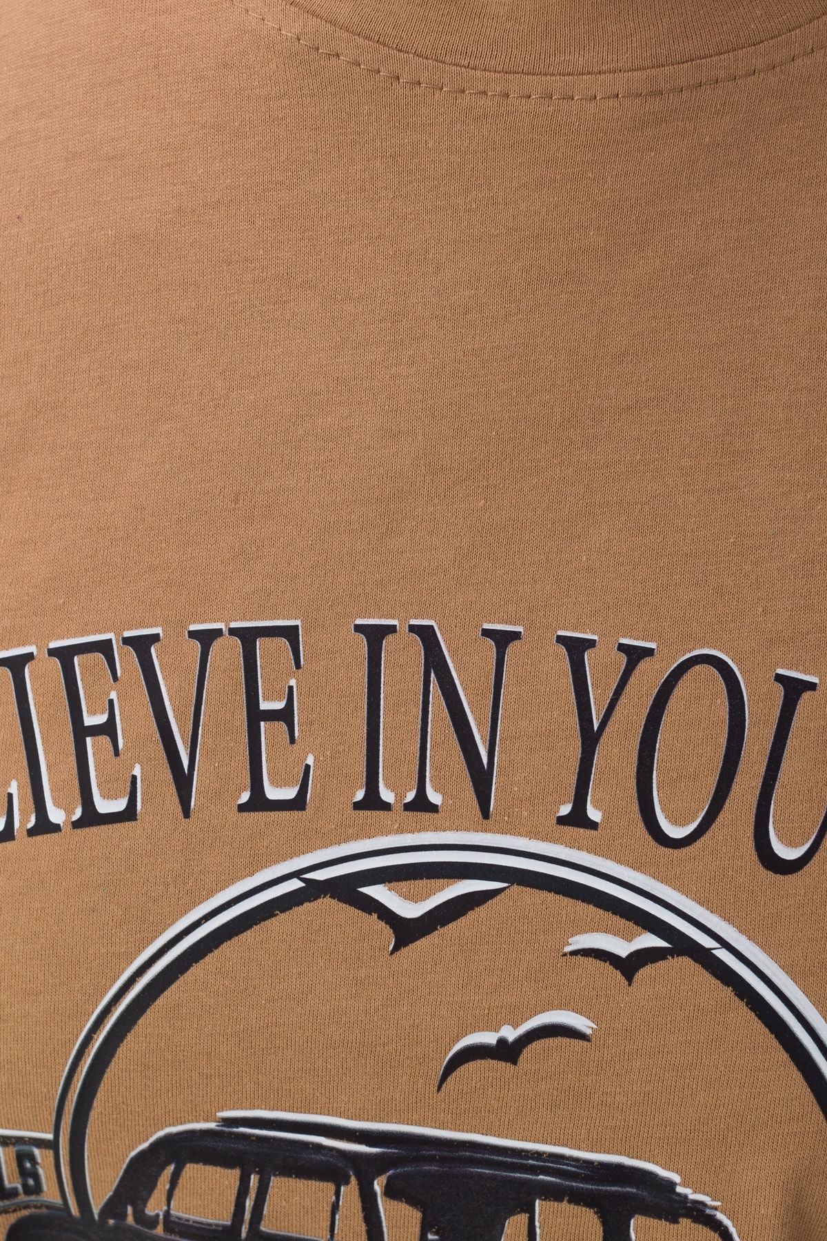 MODAGEN-تي شيرت نسائي بني كبير الحجم مطبوع عليه Believe In Yourself 3