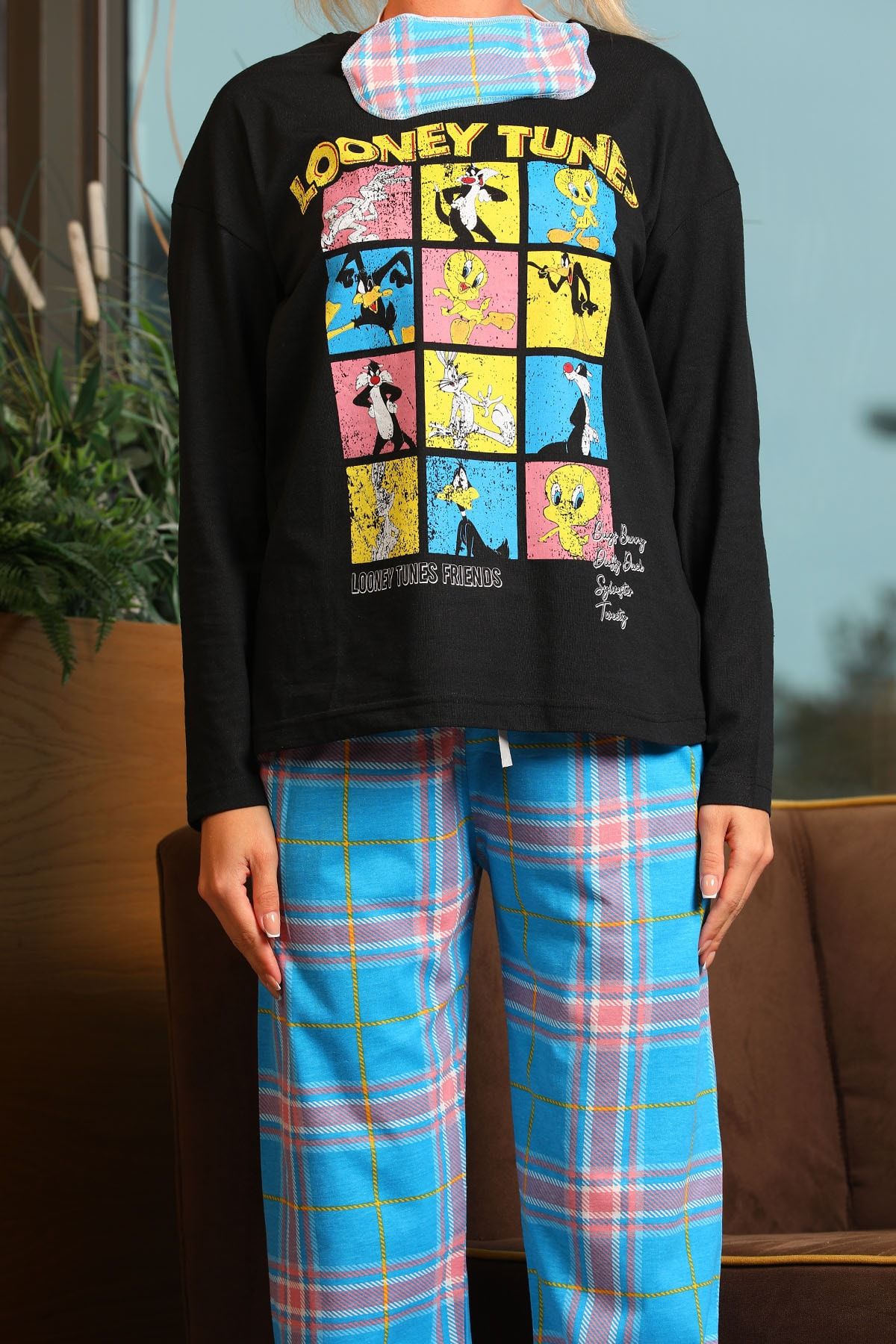 GÜLSELİ Siyah Kadın Desenli Uyku Bantlı Pijama Takımı OH7772