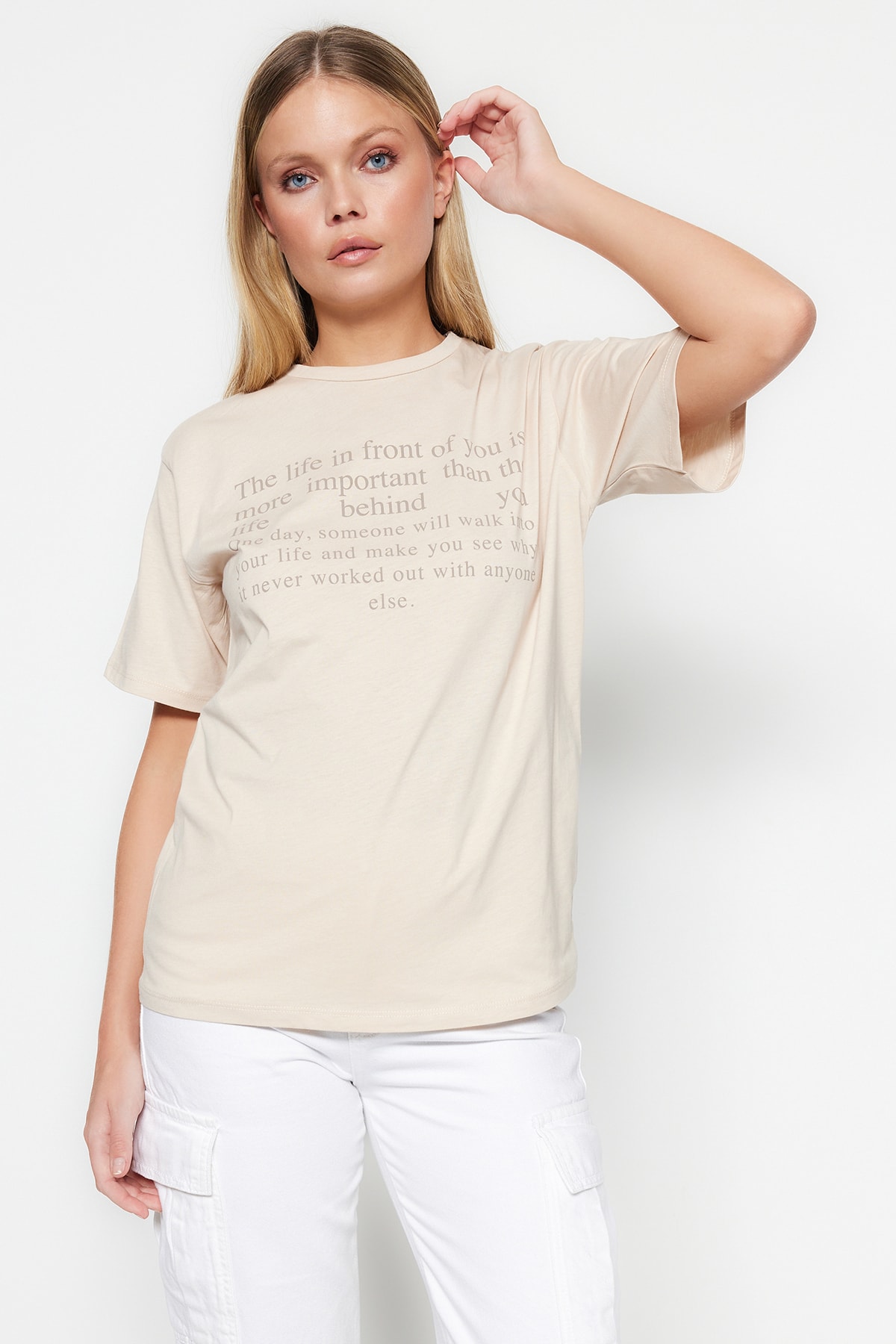 Trendyol Collection T-Shirt Beige Boyfriend ZL7099