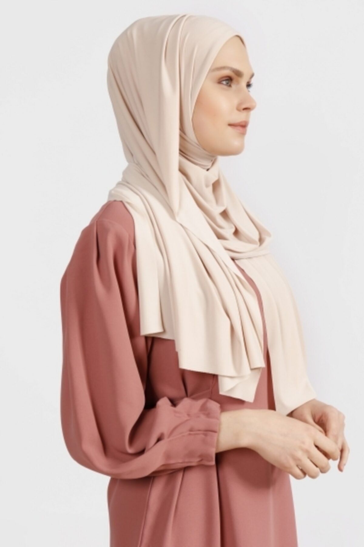 Differenza-Nude Sandy Shawl 2