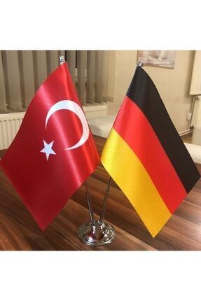 Krom Direkli Almanya Türkiye Masa Bayrağı FRS063