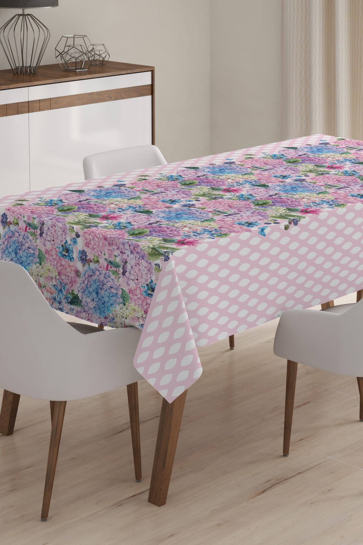 Realhomes-Flower Patterned Digital Printed 3D Tablecloth - 140 x 220 cm 1