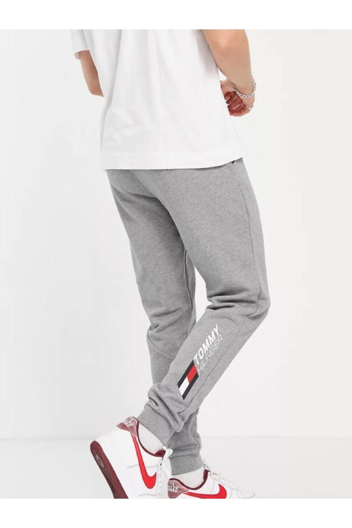 Tommy Hilfiger Sweatpants Gray Joggers