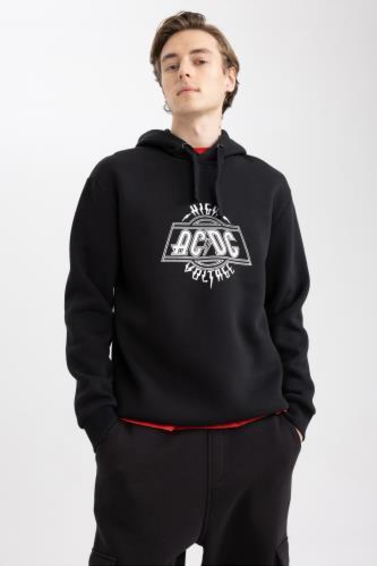 DeFacto Sweatshirt Schwarz Regular Fit Fast ausverkauft