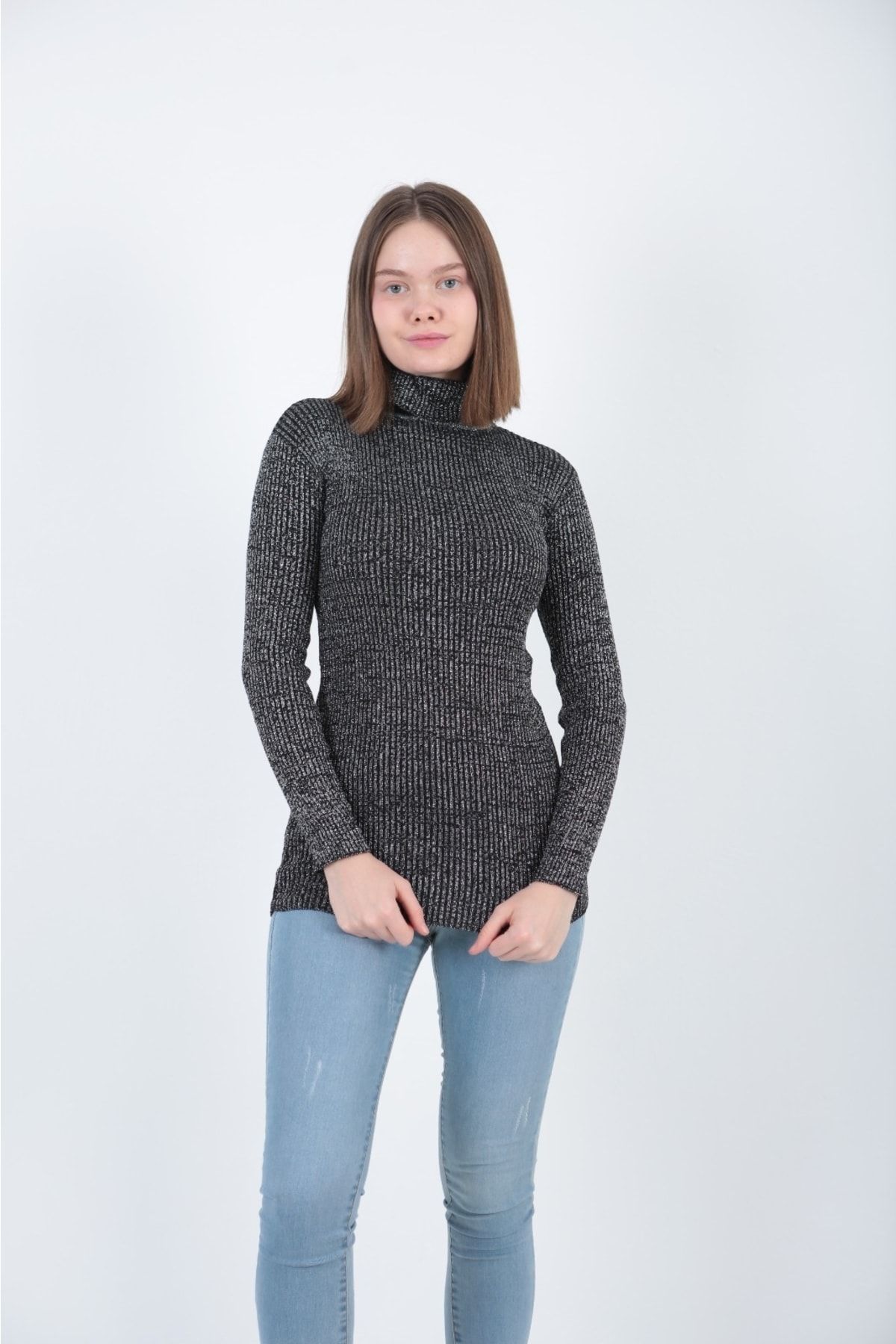 Glitter turtleneck sweater 2025