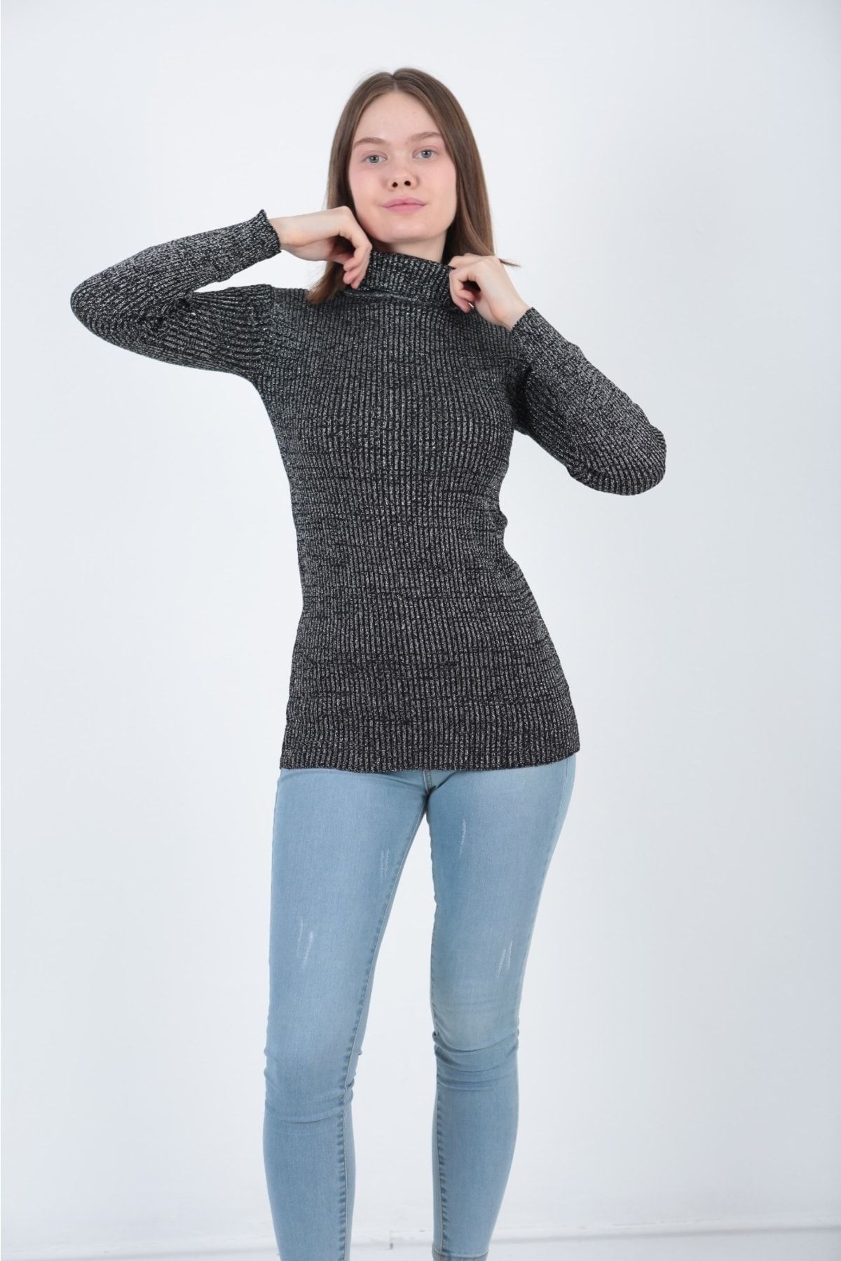 T GERS Women s Black Glitter Turtleneck Sweater Trendyol
