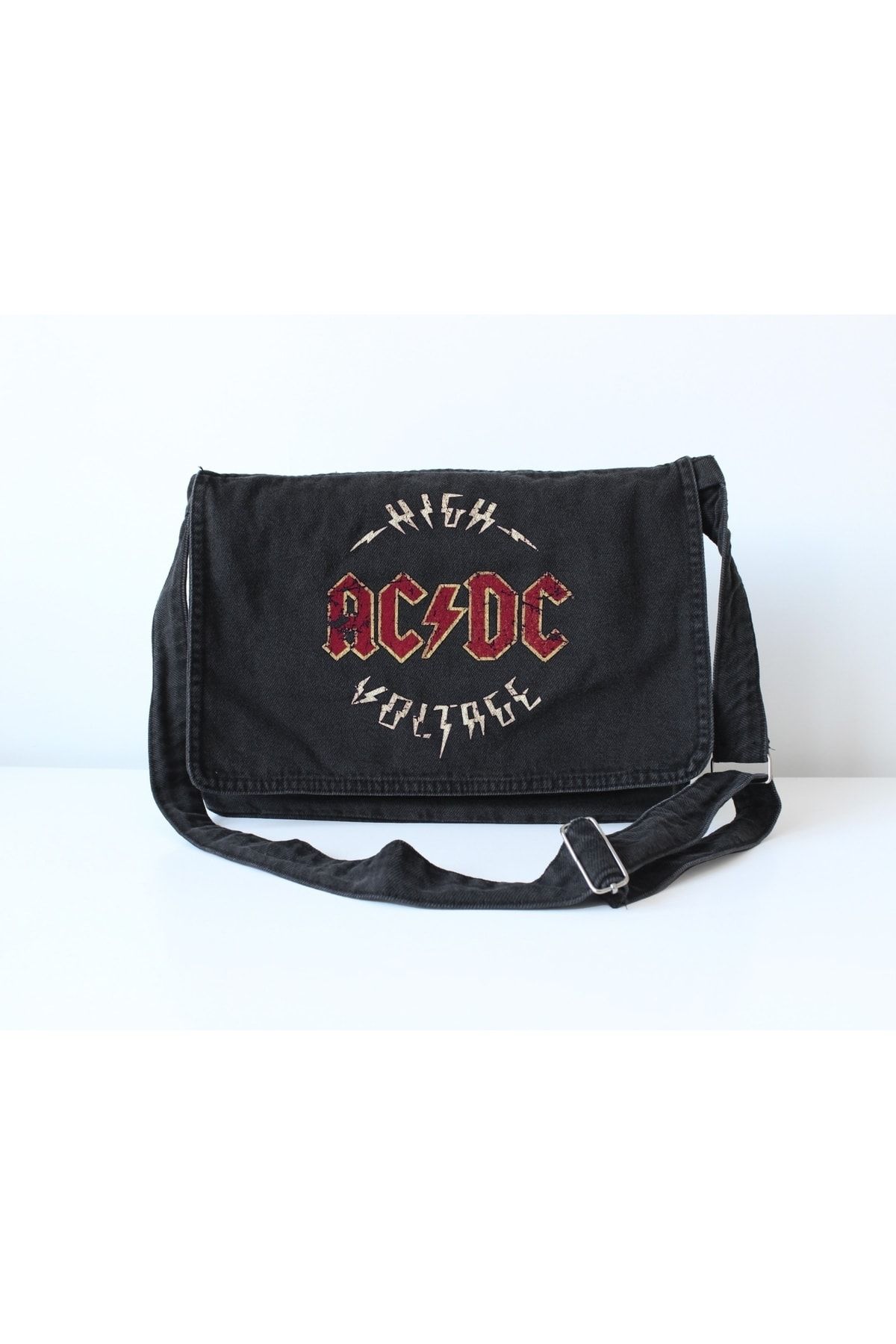 Dc fanny pack sale