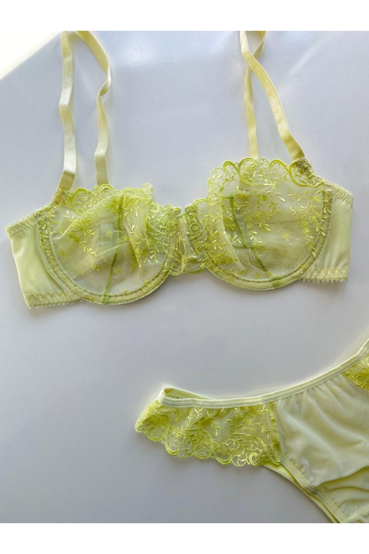 sage lingerie Yeşil Tül Işlemeli Sütyen Takımı