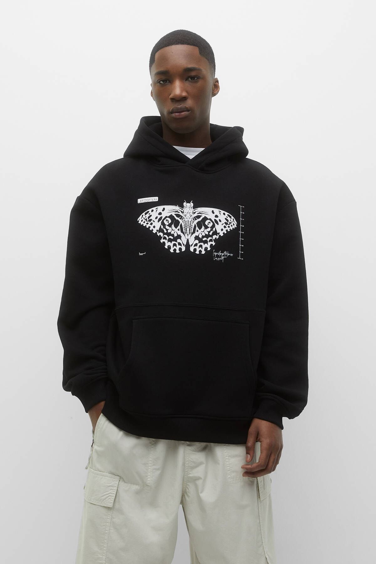 Pull & Bear Kelebekli Kapüşonlu Sweatshirt