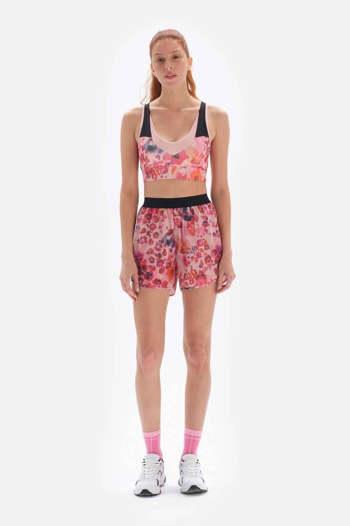 Dagi-Rosa gemusterte Damen-Shorts mit Strumpfhosen 4