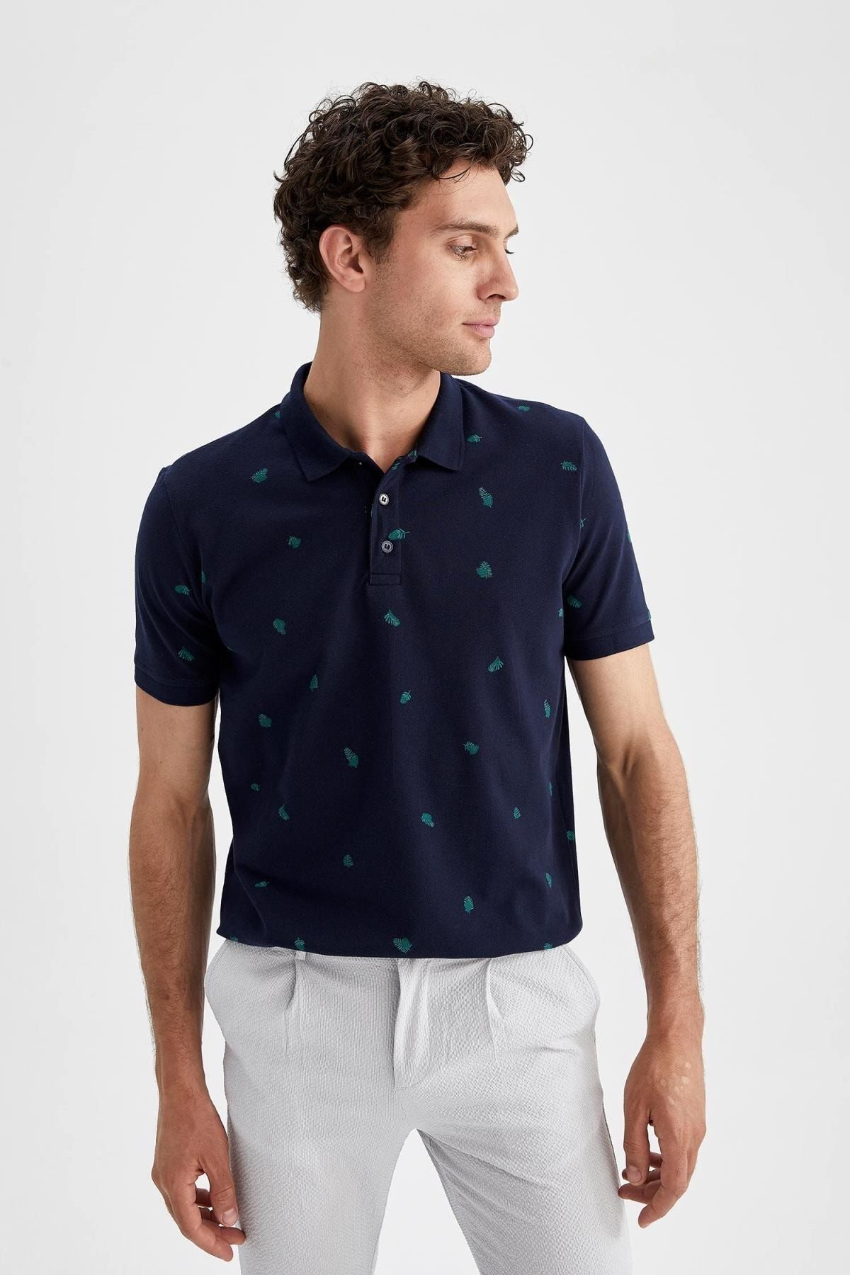 Penshoppe deals floral polo