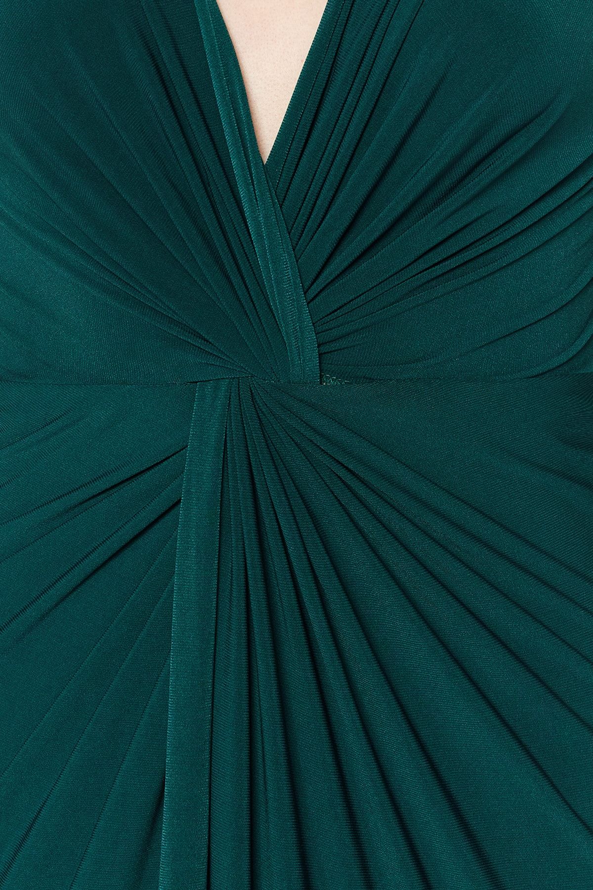 Trendyol Collection-Smaragdgrünes, gefüttertes, gestricktes, langes, stilvolles Abendkleid TPRSS19UT0099 5