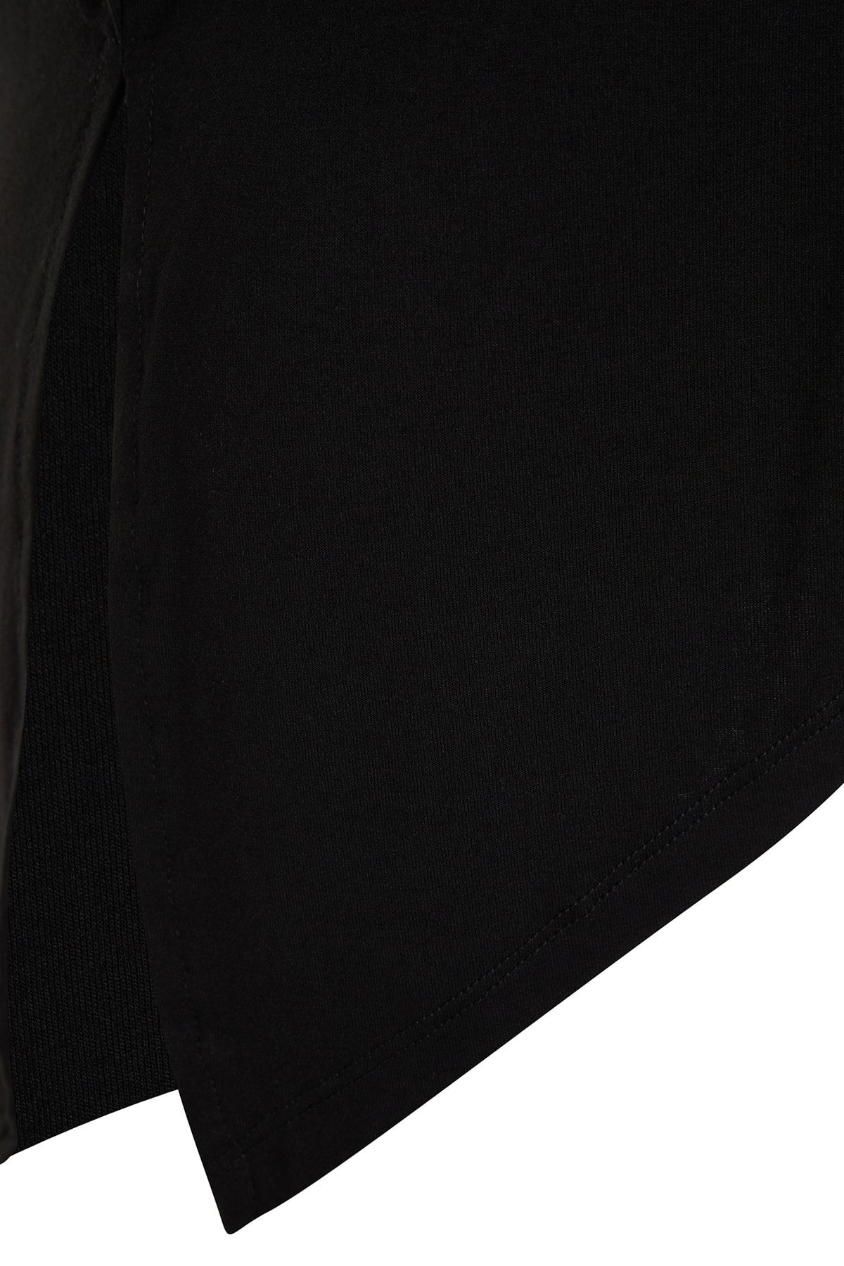 Trendyol Curve-Black Asymmetrical 100% Cotton Knitted Plus Size Blouse Tbbss23Af00033 8