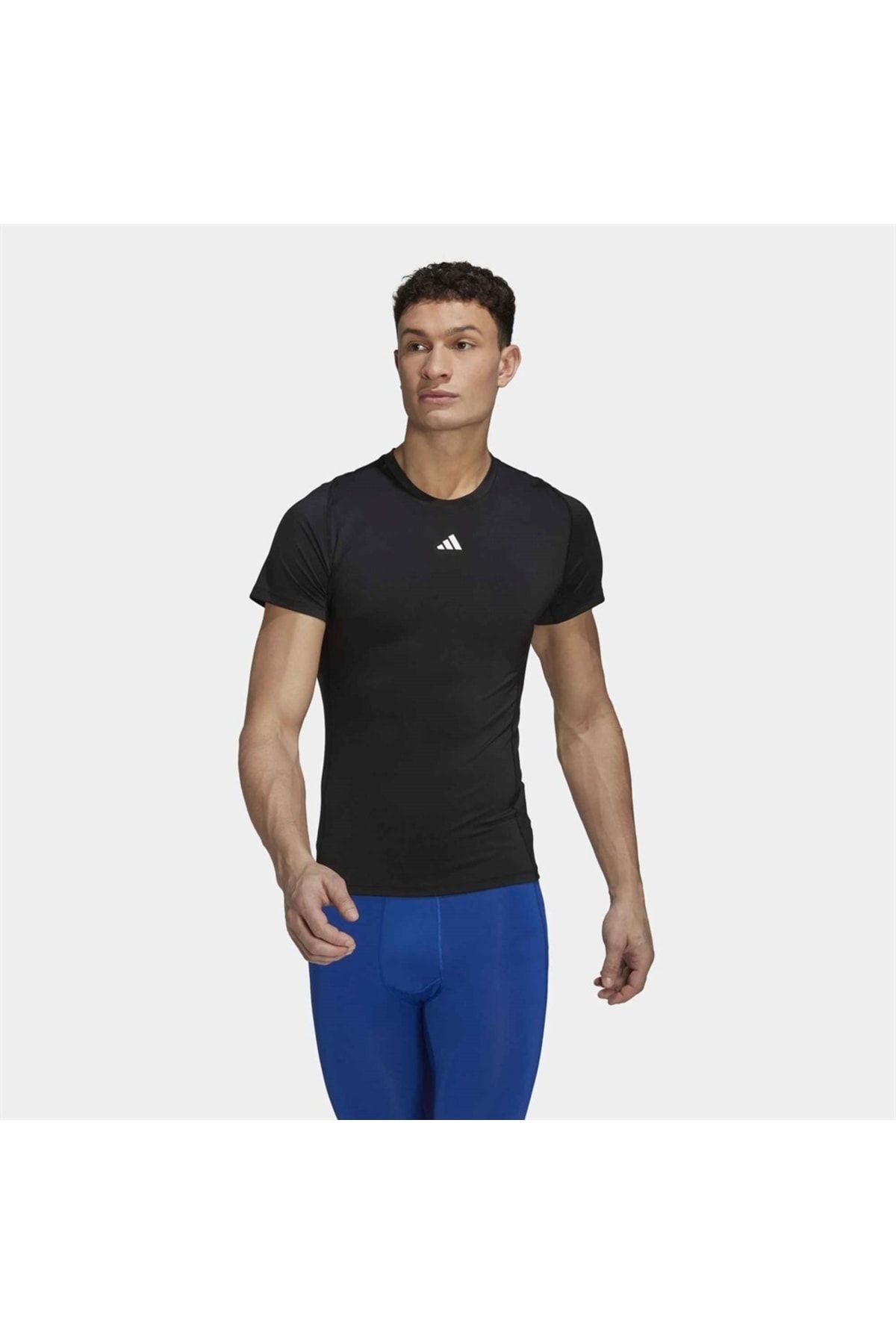 adidas Techfit Training Erkek Ti rt Fiyat Yorumlar Trendyol