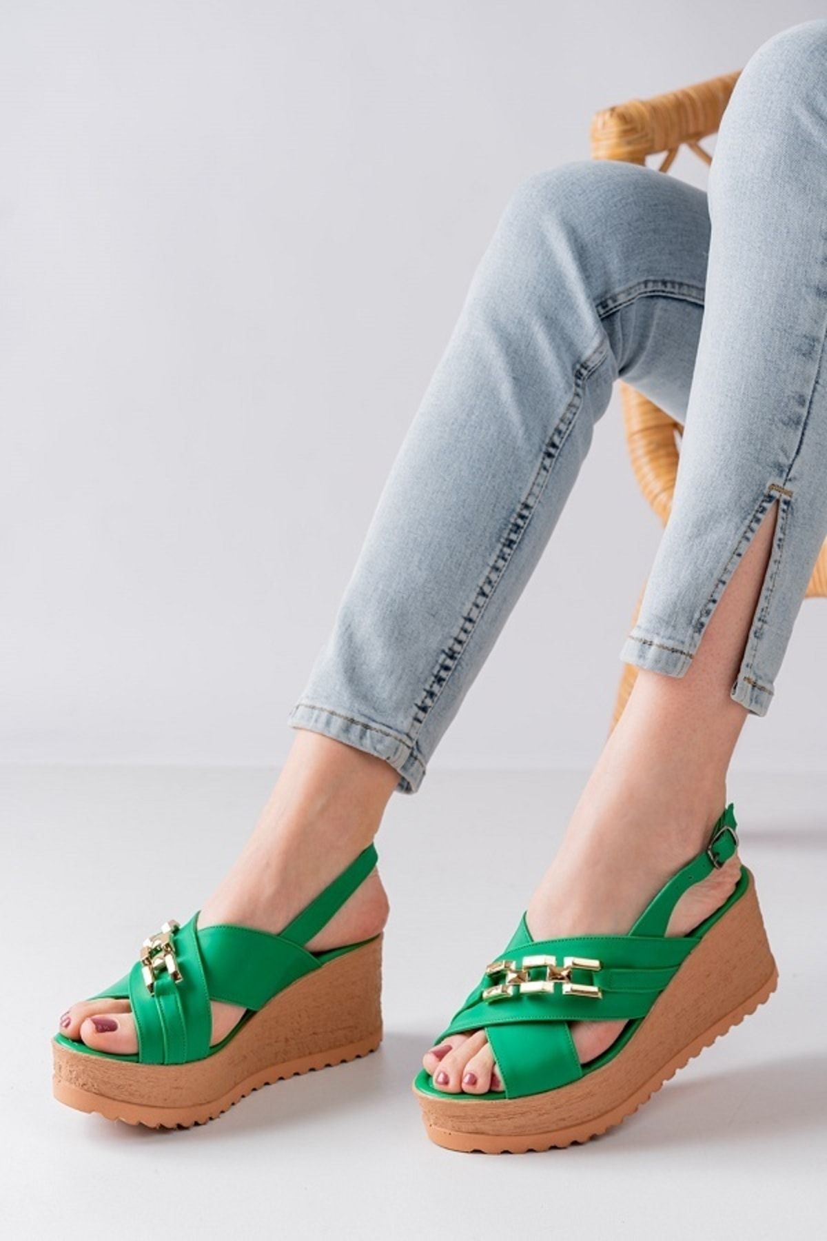 b.o.c. Women's Comfort Wedge Heels Strappy Sandals Brown Cork Size 7M | eBay