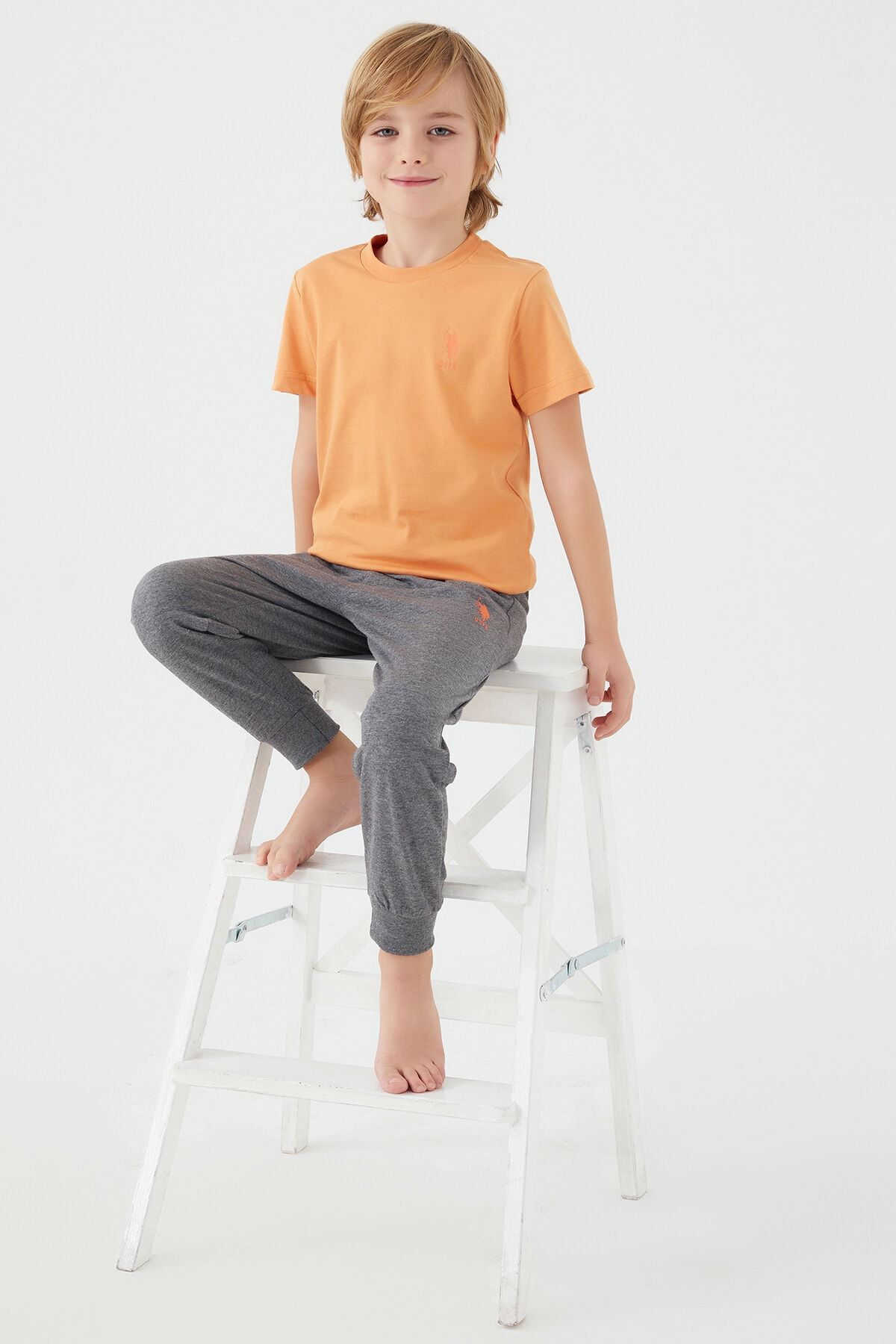 پایه. ست لباس خواب آستین کوتاه Polo Assn زرد روشن بافت زرد پسرانه U.S. Polo Assn.