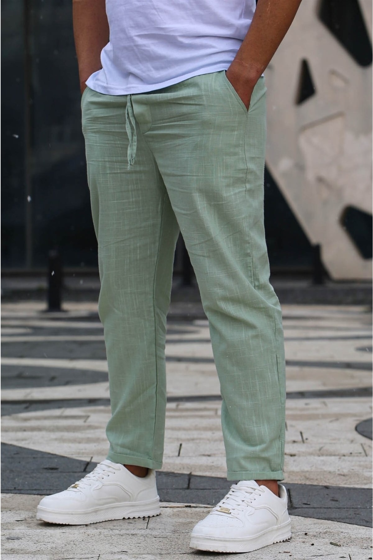 Madmext Mint Yeşili Müslin Kumaş Erkek Basic Pantolon 5491 OH9160