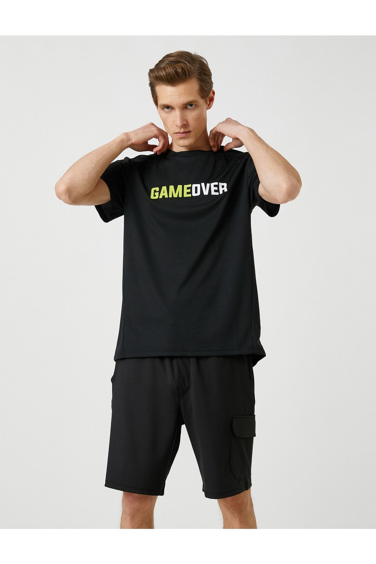 Koton T-Shirt Schwarz Regular Fit