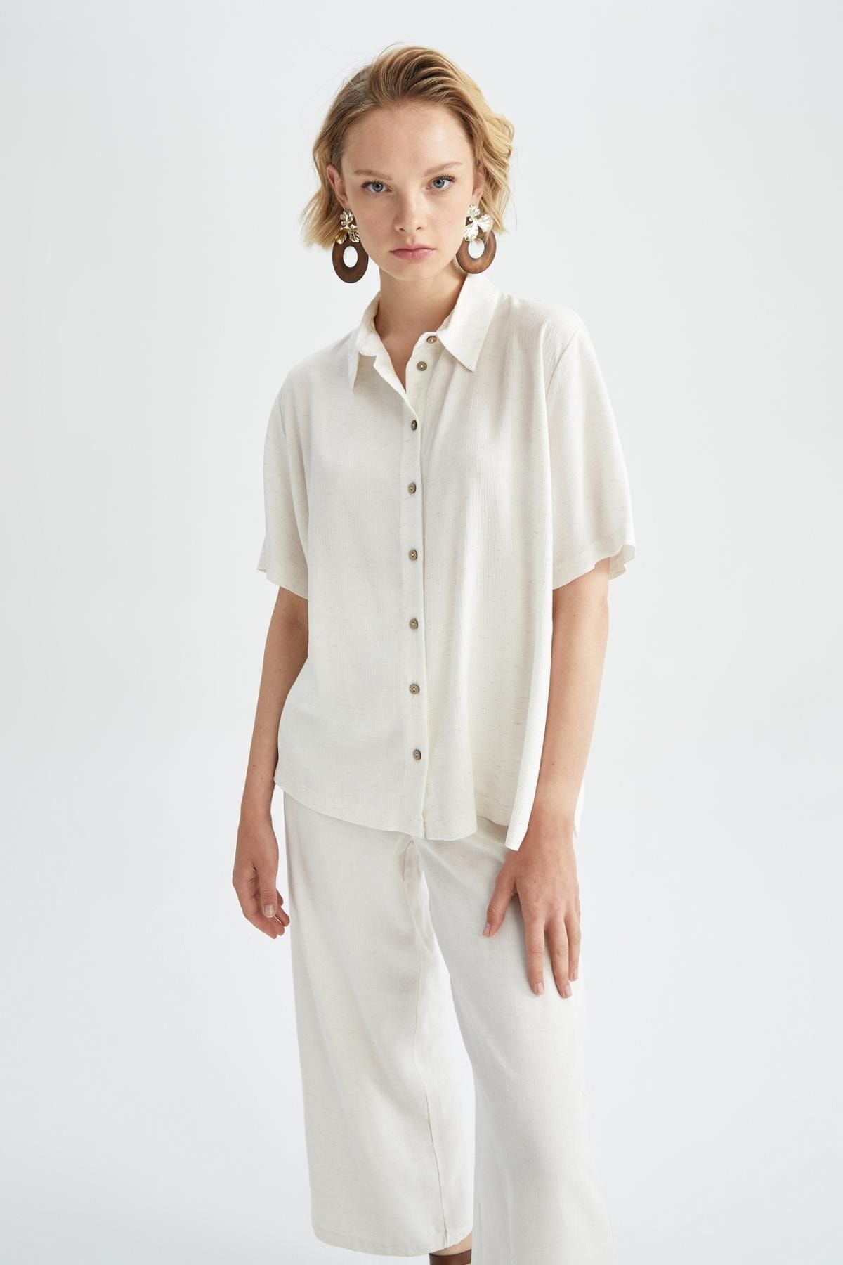 DeFacto Hemd Beige Oversized
