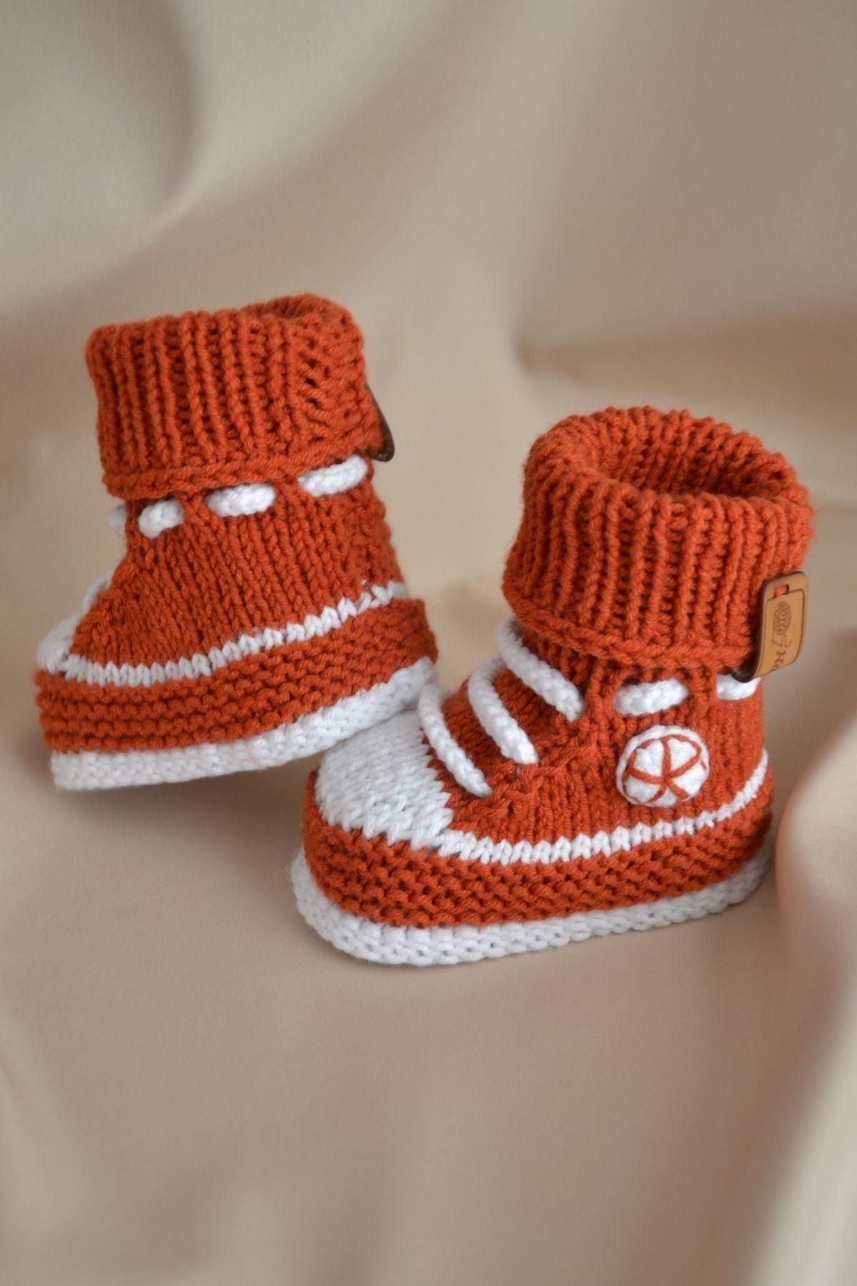 Bebek converse hot sale örgü modelleri