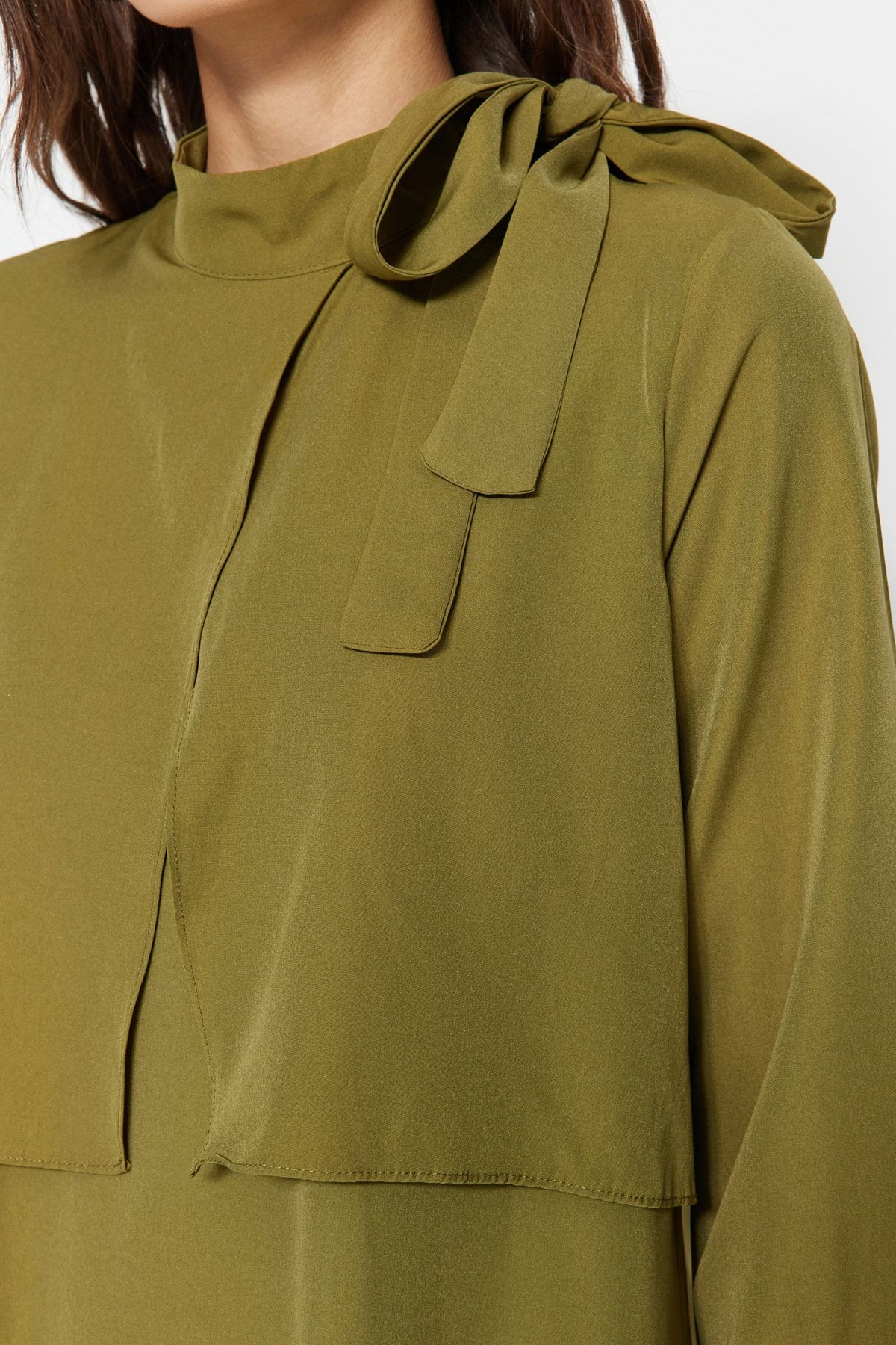 Trendyol Modest-Rochie țesută cu detaliu cravată cu guler kaki TCTSS23EB00283 4