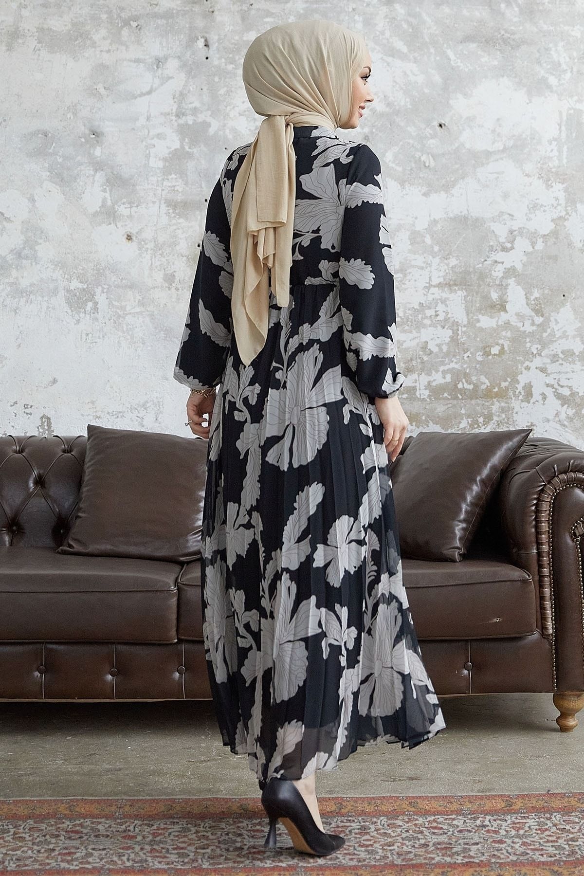 InStyle-Elya Floral Collar Belted Chiffon Dress - Black 5