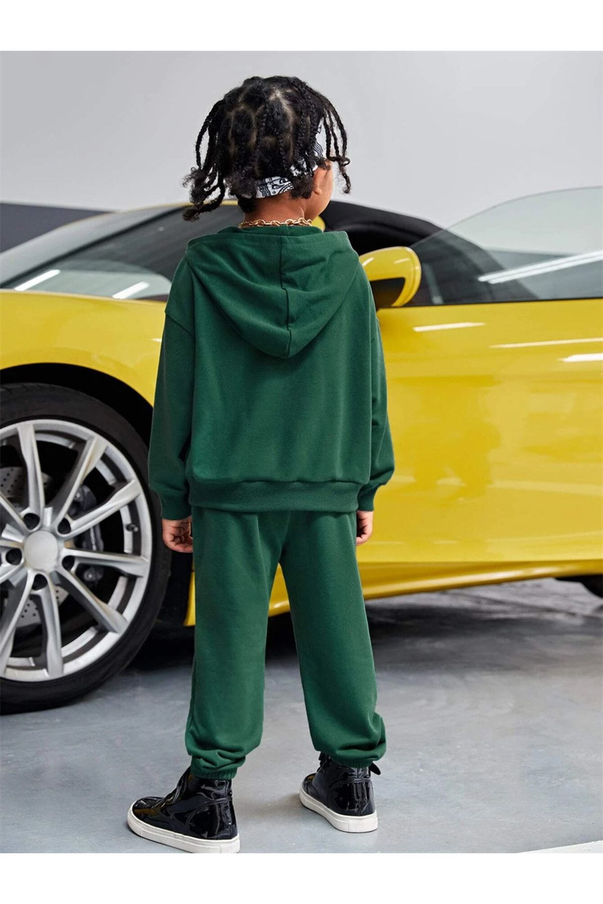 Kids clearance green tracksuit