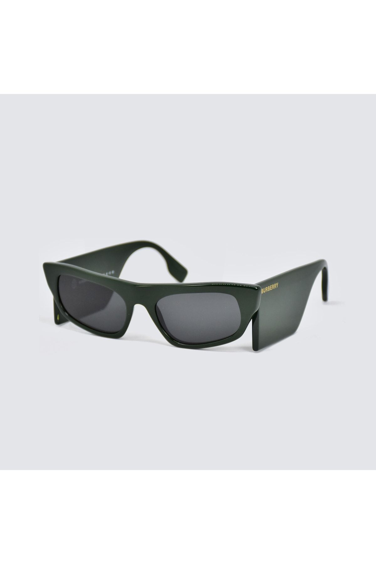 Green deals burberry sunglasses