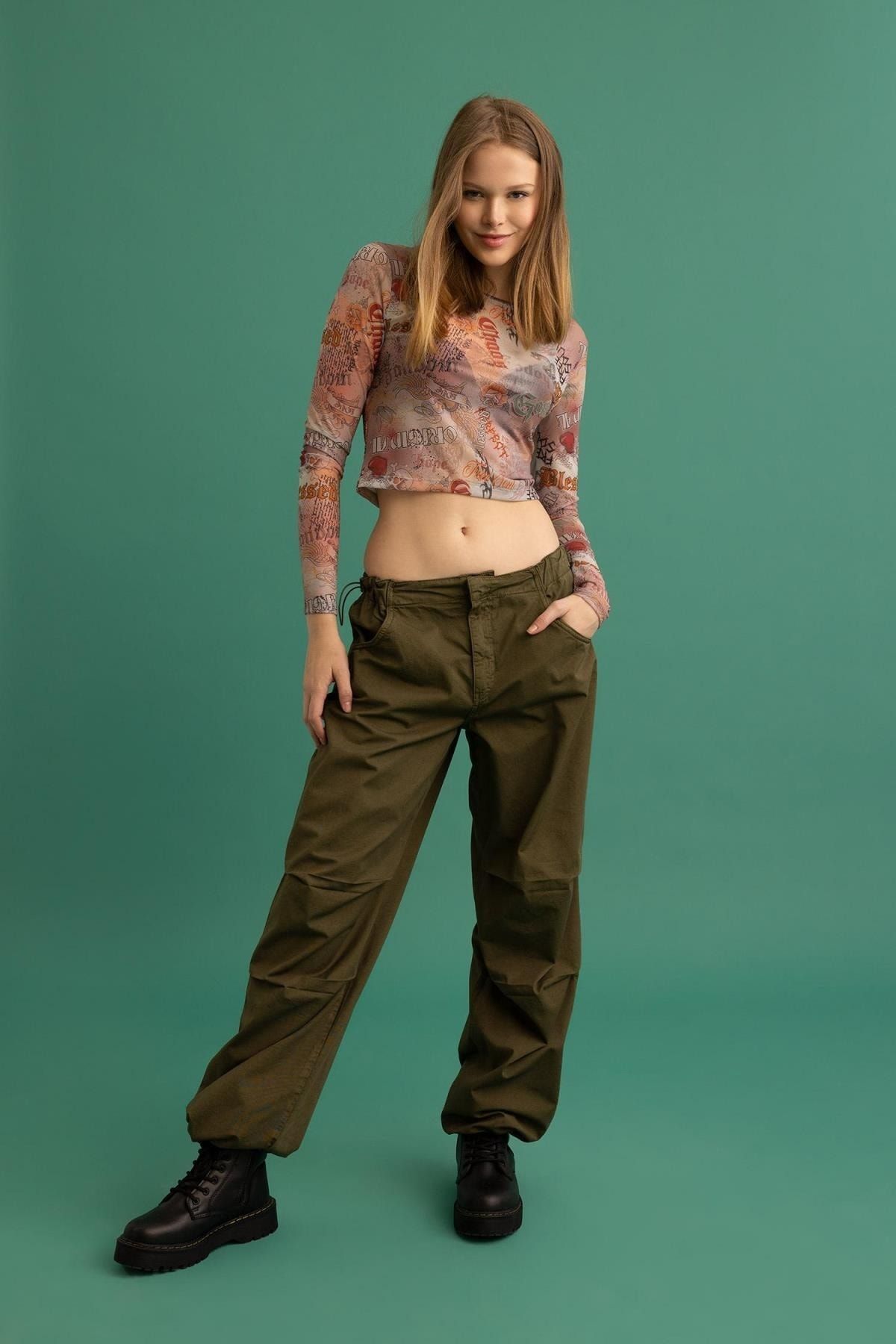 DeFacto Hose Khaki Straight