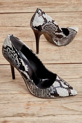 Siyah Yılan Baskı Kadın Klasik Topuklu Ayakkabı K01596177007 L05961770