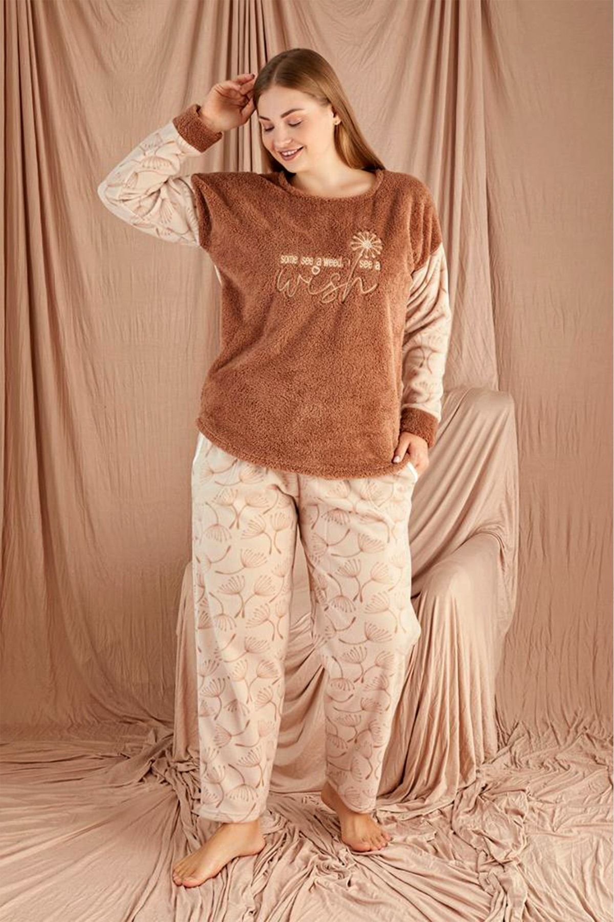 nisaNCa Büyük Beden Kadın Polar Peluş Pijama Takımı SN8453