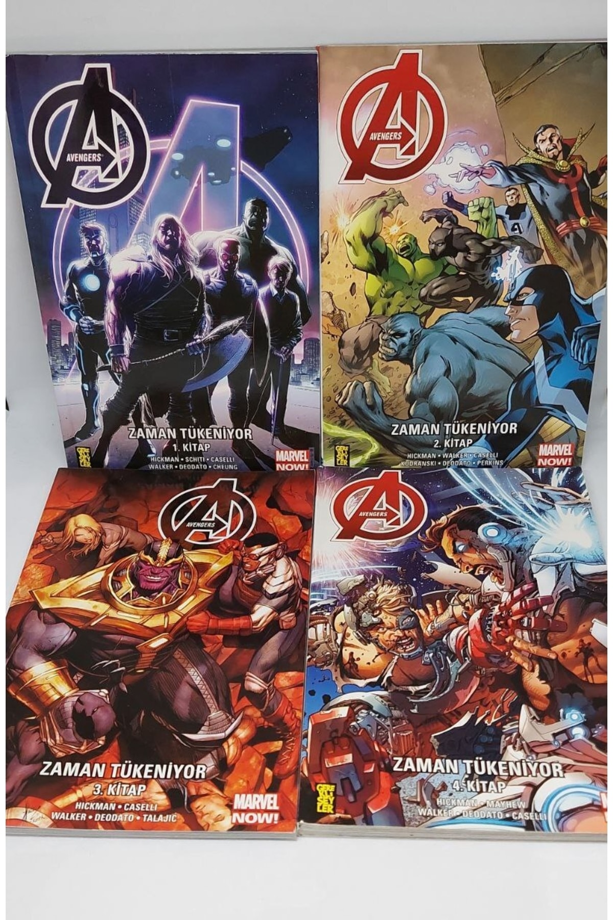 MARVEL Avengers Zaman Tükeniyor 1 - 2 - 3 - 4 Cilt Set ( 4 Cilt Set )