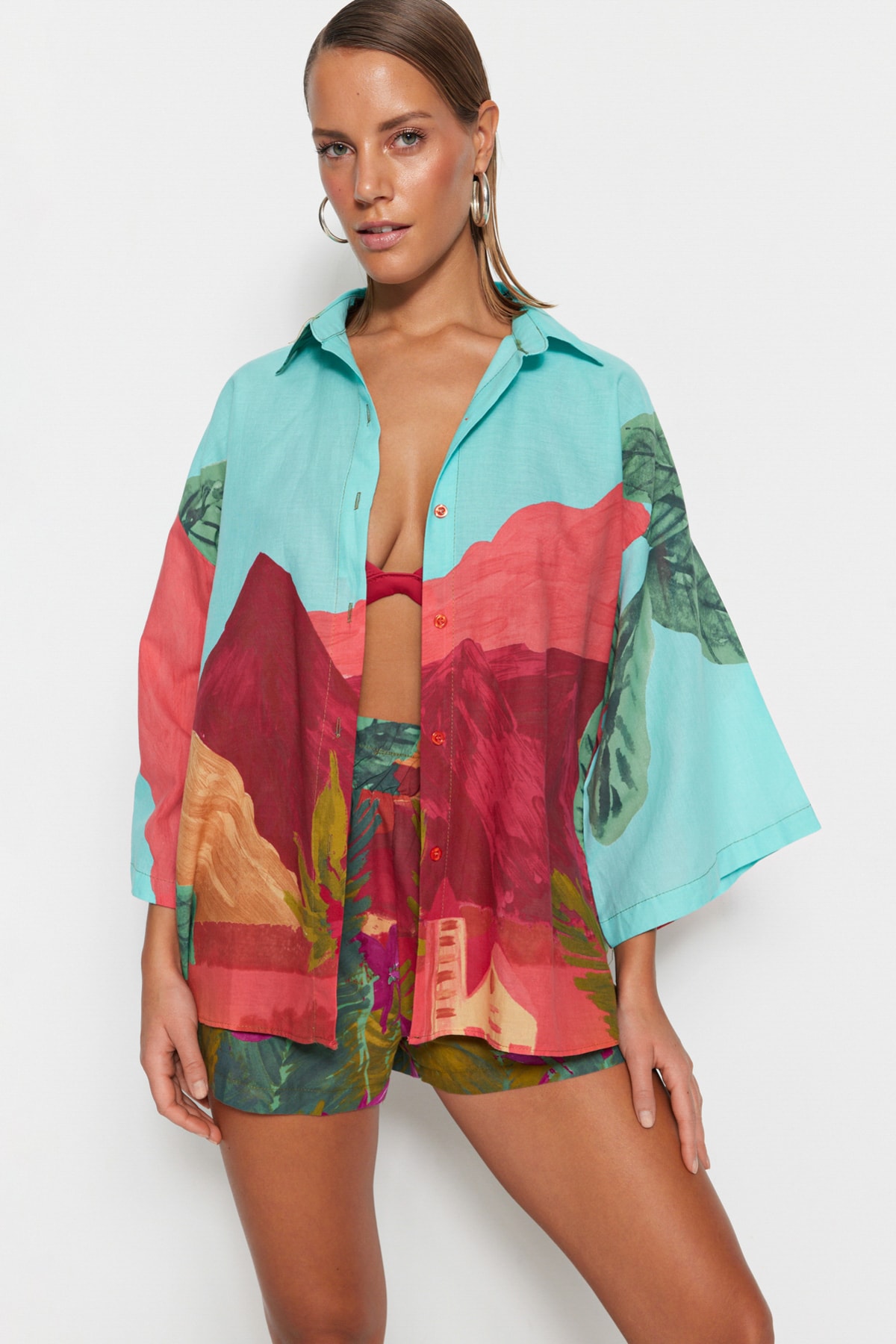 Trendyol Collection-Strandhemd- und Shorts-Set aus Baumwolle mit Landschaftsmuster – TBESS22AU0040 2