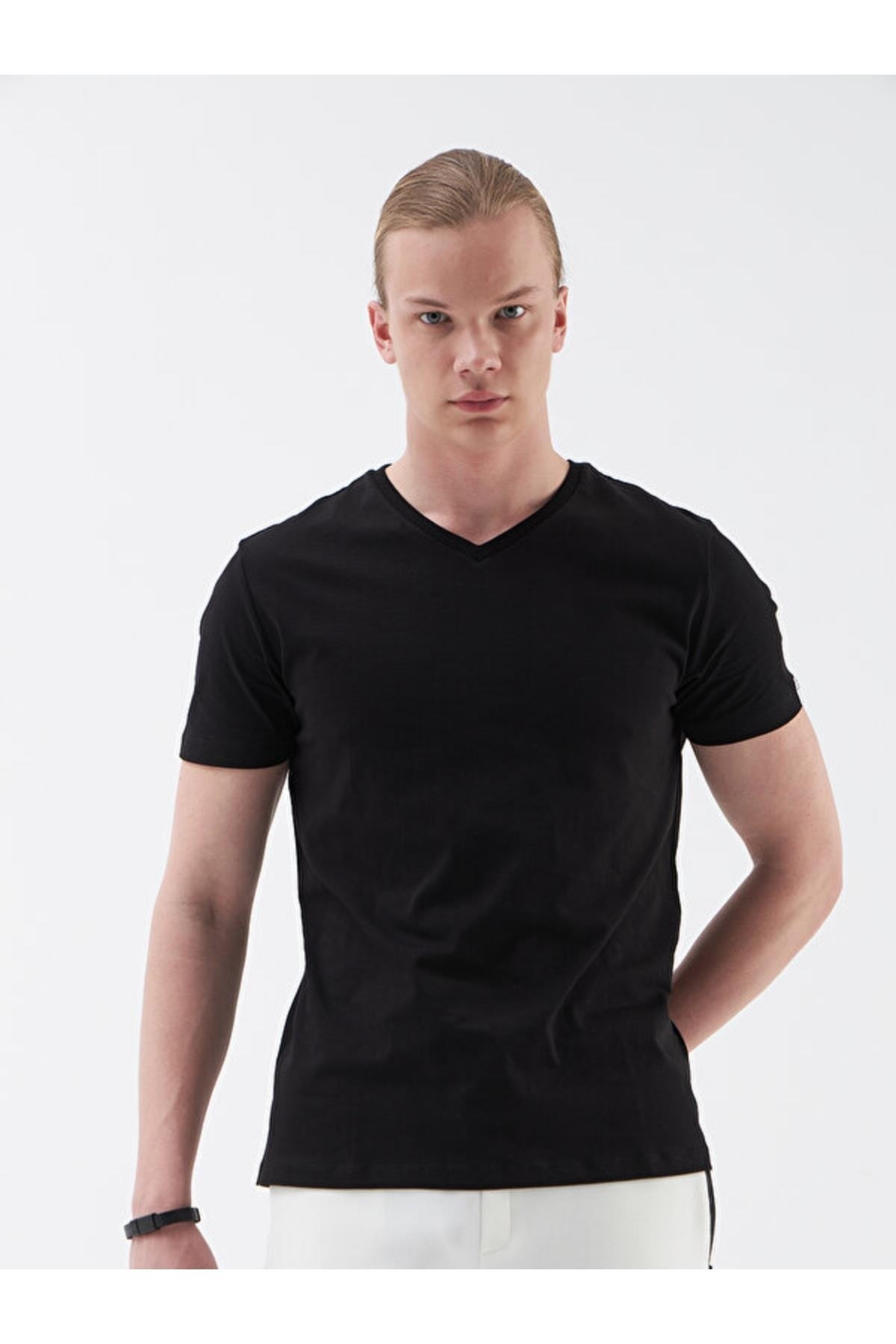 LF 2029279 BLACK M T-Shirt