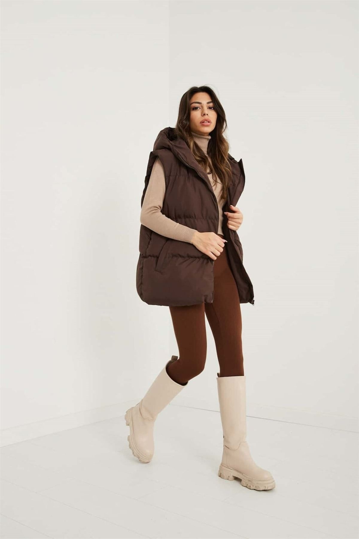 complete the look image