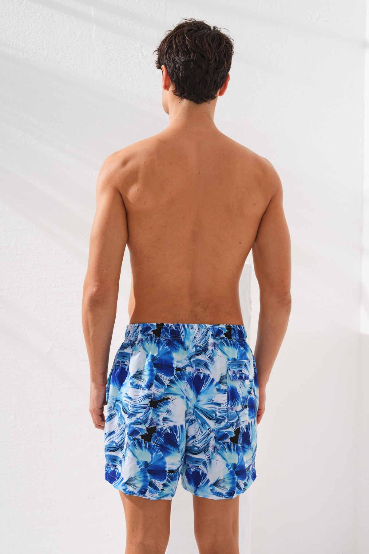 شورت بافتنی طرح‌دار مردانه ۲۳۱۳۶۵ مردانه طرح دار فاق نرمال  | پیر کاردین Pierre Cardin 231365 - تصویر 2