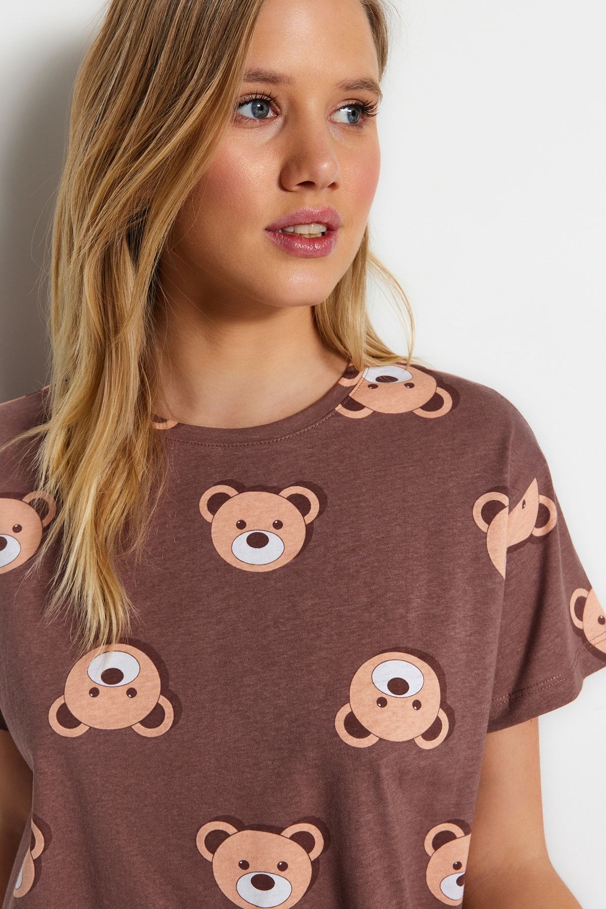 Trendyol Collection-Braunes Pyjama-Set mit Teddybär-Shorts aus 100 % Baumwolle – THMSS23PT00005 3